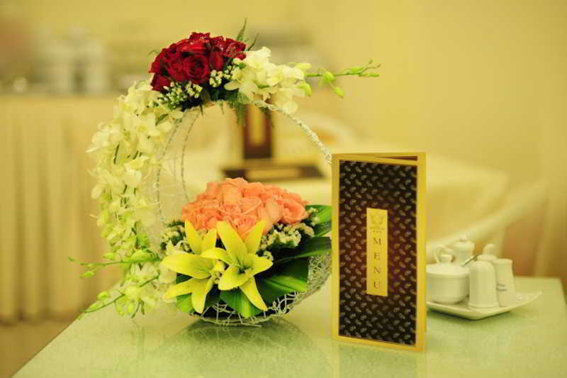 Khách sạn Nam đế 3*